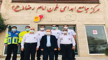 کارکنان اورژانس پیش بیمارستانی دانشگاه علوم پزشکی استان سمنان در صف اهداء زندگی 20 اسفند 99