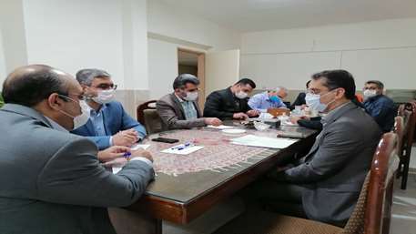  نشست صمیمی معاون سیاسی، امنیتی و اجتماعی استانداری سمنان با معاون درمان، مدیر حوادث و فوریت های پزشکی 