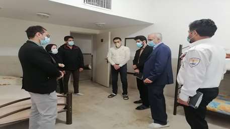  بازدید مدیر حوادث و فوریت های پزشکی و رئیس اورژانس پیش بیمارستانی دانشگاه از نقاهتگاه کرونای سمنان