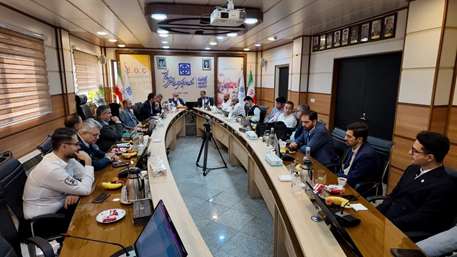 جلسه هیئت رئیسه دانشگاه علوم پزشکی استان سمنان با حضور رئیس سازمان اورژانس کشور برگزار شد